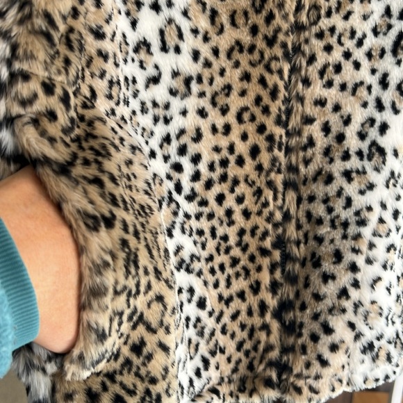 Vintage Cobblestone Canyon Faux Fur Leopard Cheetah Print Vest Size M - Picture 4 of 9